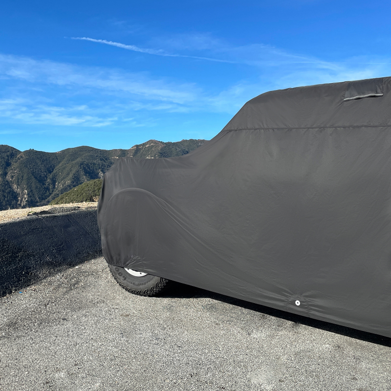 Geo Tracker Black Gray Pro Series SUV Cover